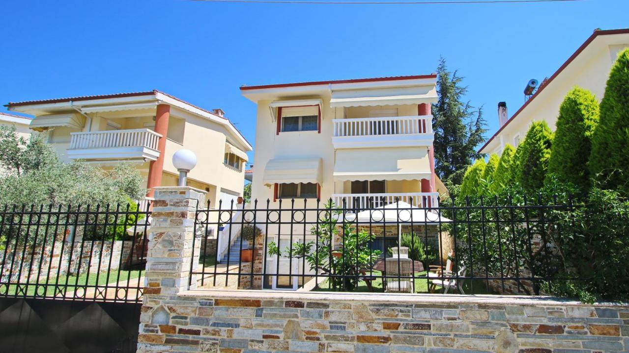 Starfish Villa Nea Iraklitsa Extérieur photo