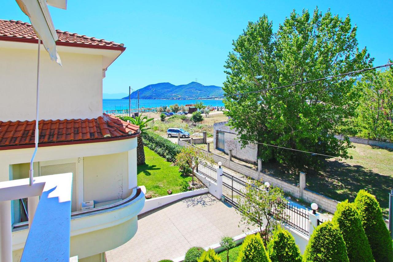Starfish Villa Nea Iraklitsa Extérieur photo